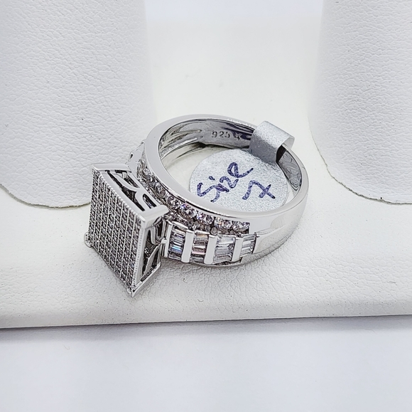 Jewelry - Brand New Sterling Silver 925 Square Design Woman's Ring